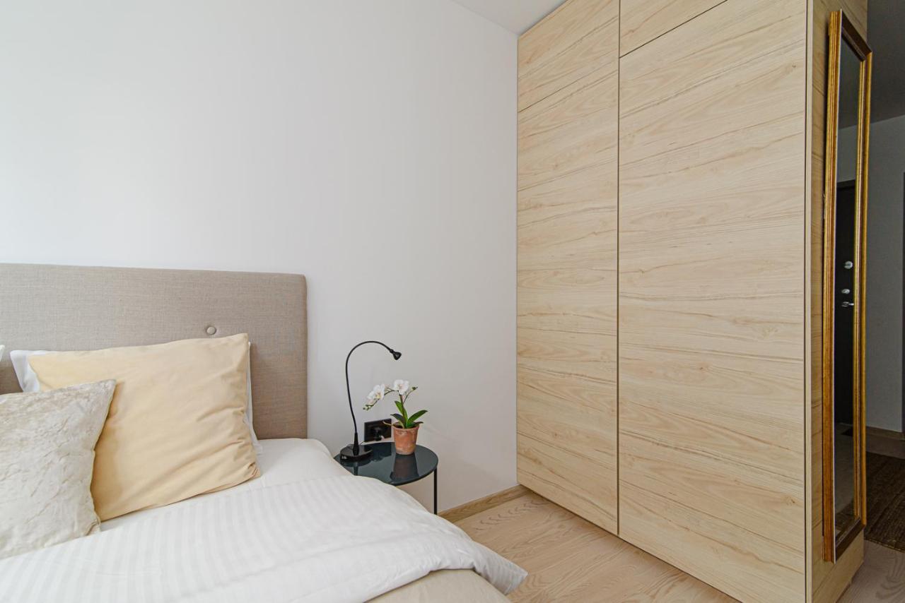 Modern Apartment Next To Ozas Park By Urban Rent VNO Exterior foto